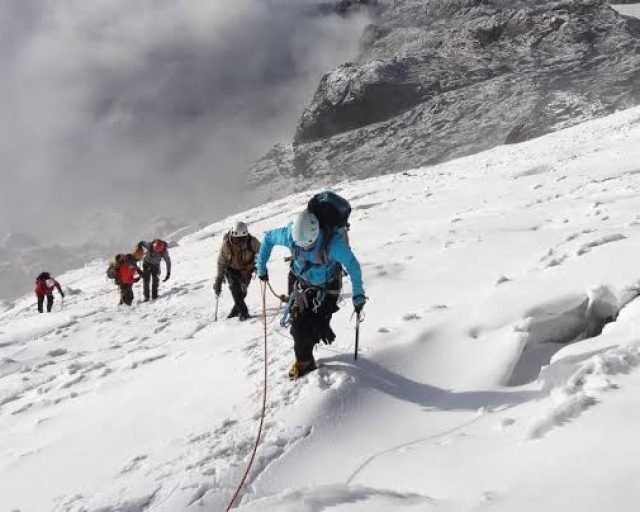 climbing magarita peak on mountain rwenzori