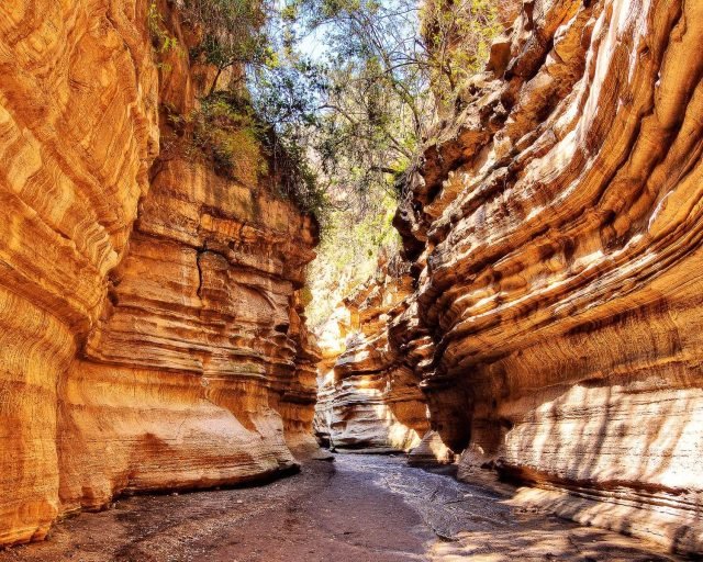 hells gate national park safari to Kenya